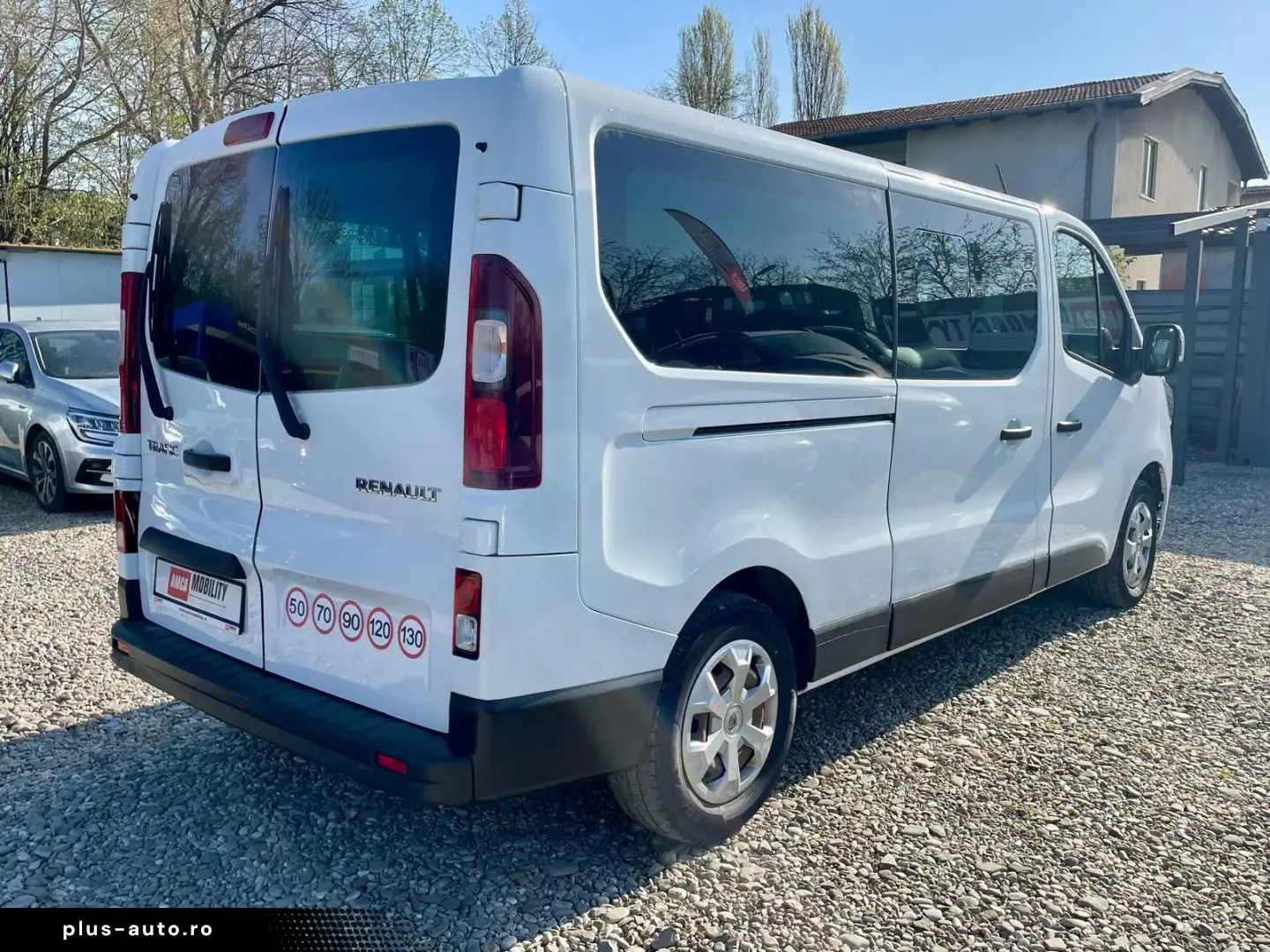 Renault Trafic 8 1 2.0 d