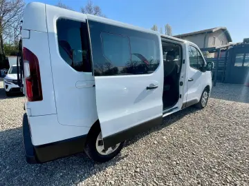 Renault Trafic 8 1 2.0 d