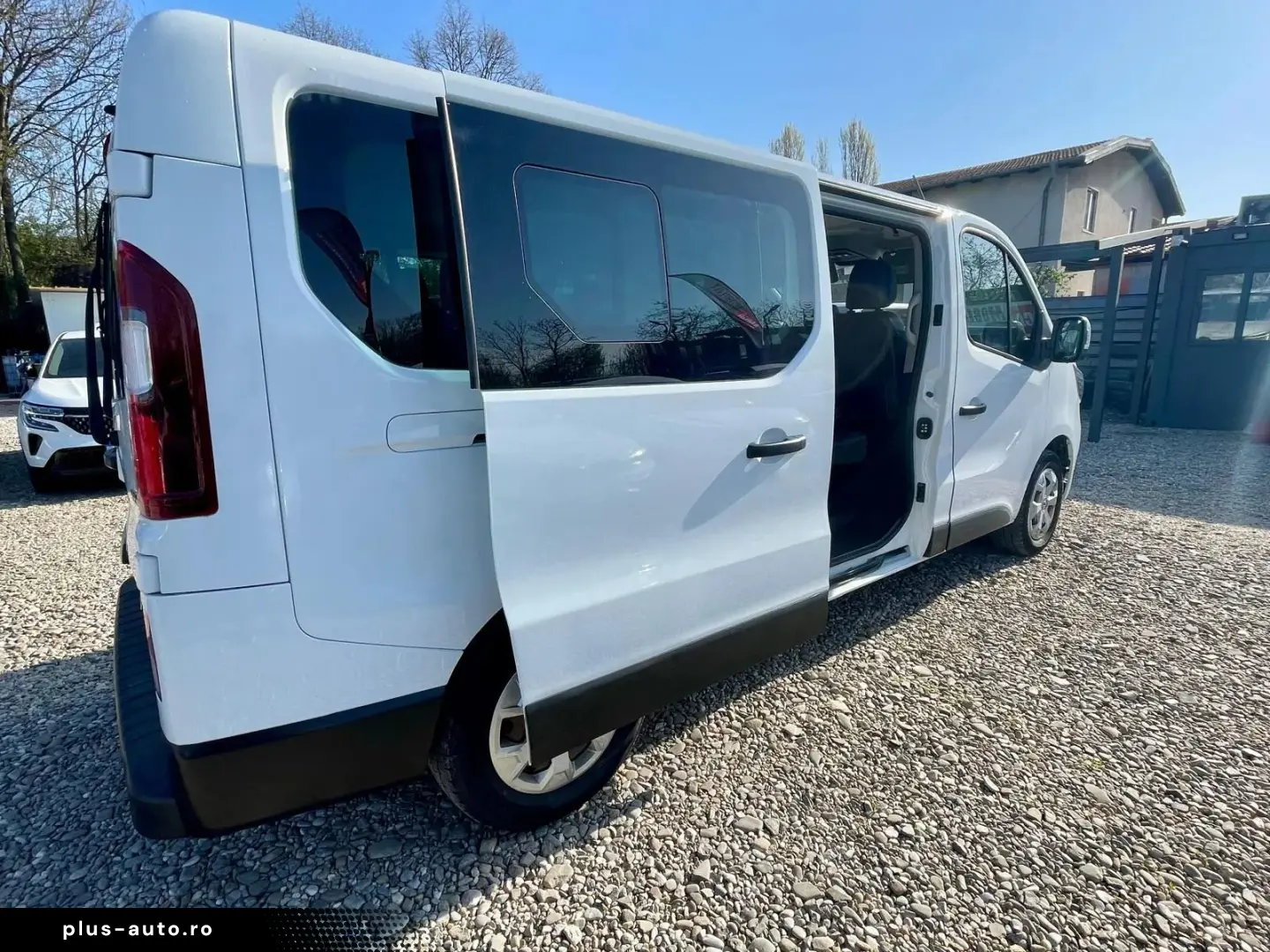 Renault Trafic 8 1 2.0 d