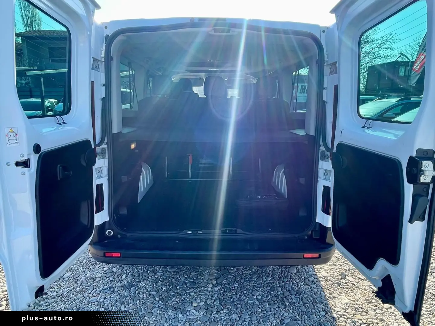 Renault Trafic 8 1 2.0 d