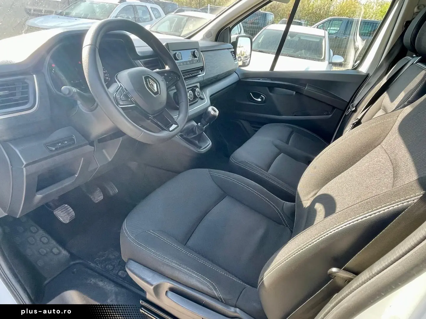 Renault Trafic 8 1 2.0 d