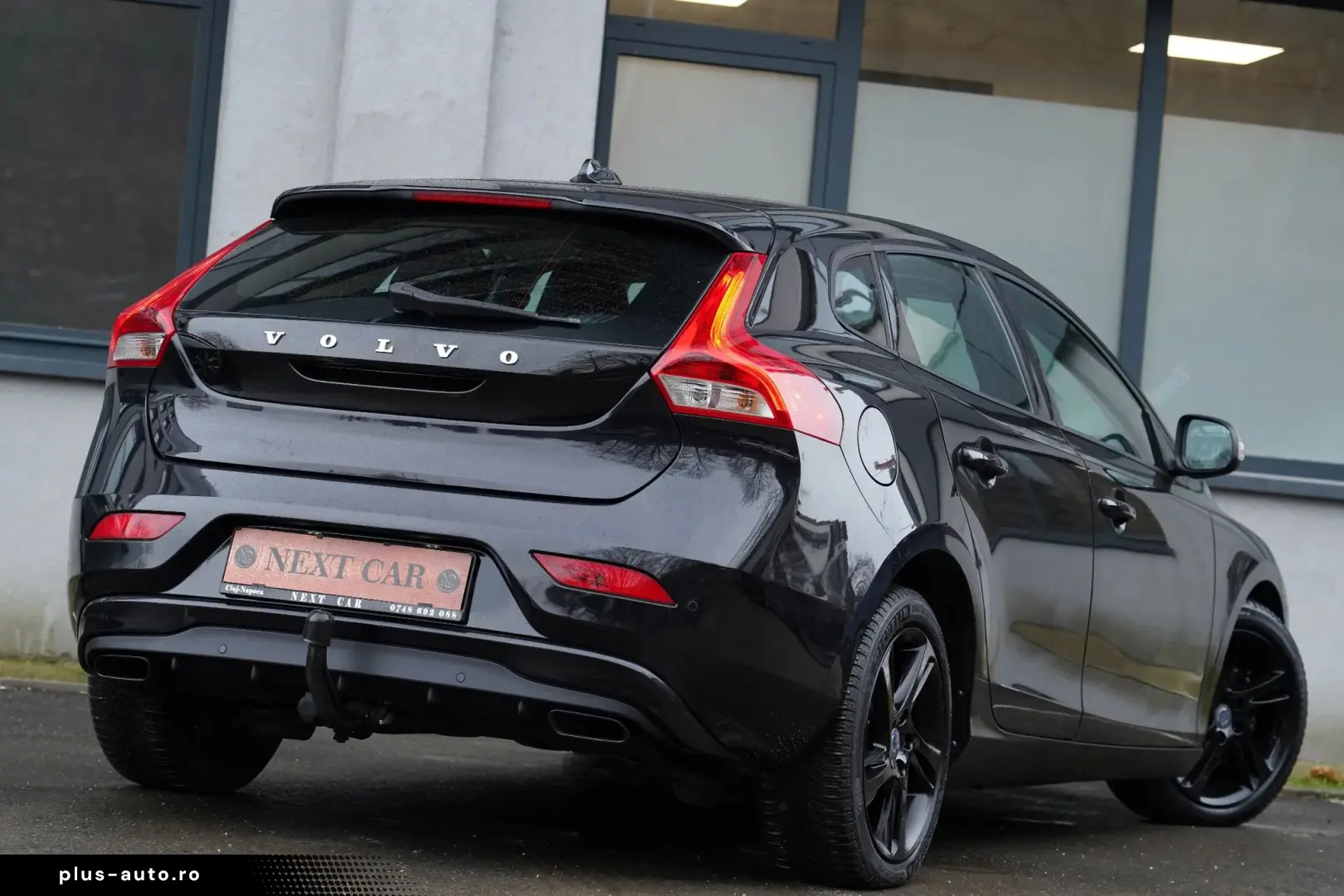 Volvo V40 Gen-Ii-2012