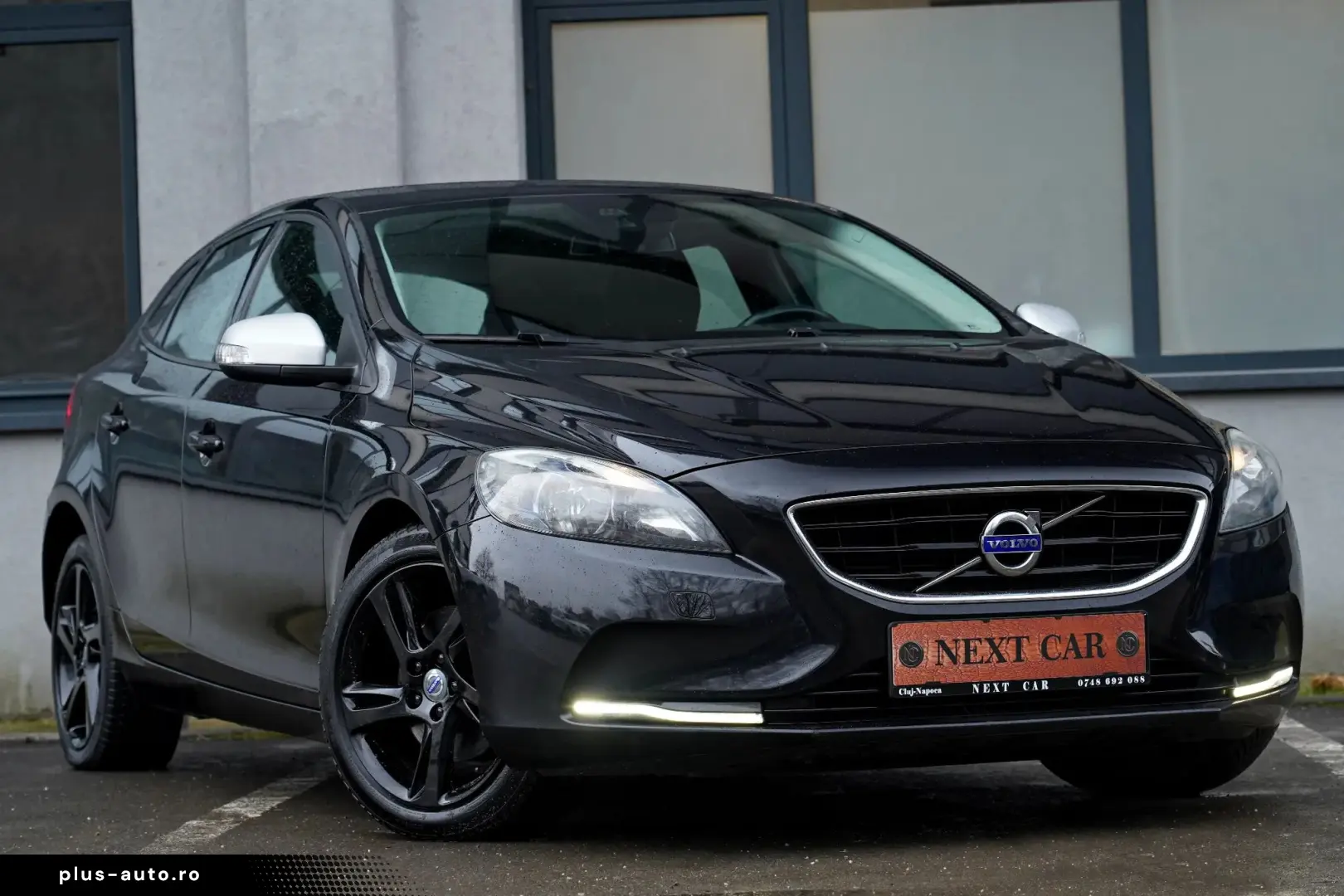 Volvo V40 Gen-Ii-2012