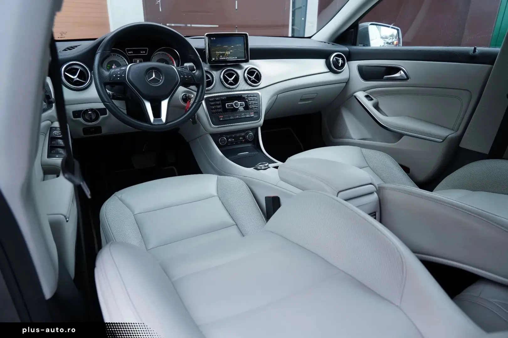 Mercedes-Benz Cla-200 Gen-C117-2013-2018