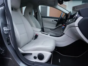 Mercedes-Benz Cla-200 Gen-C117-2013-2018