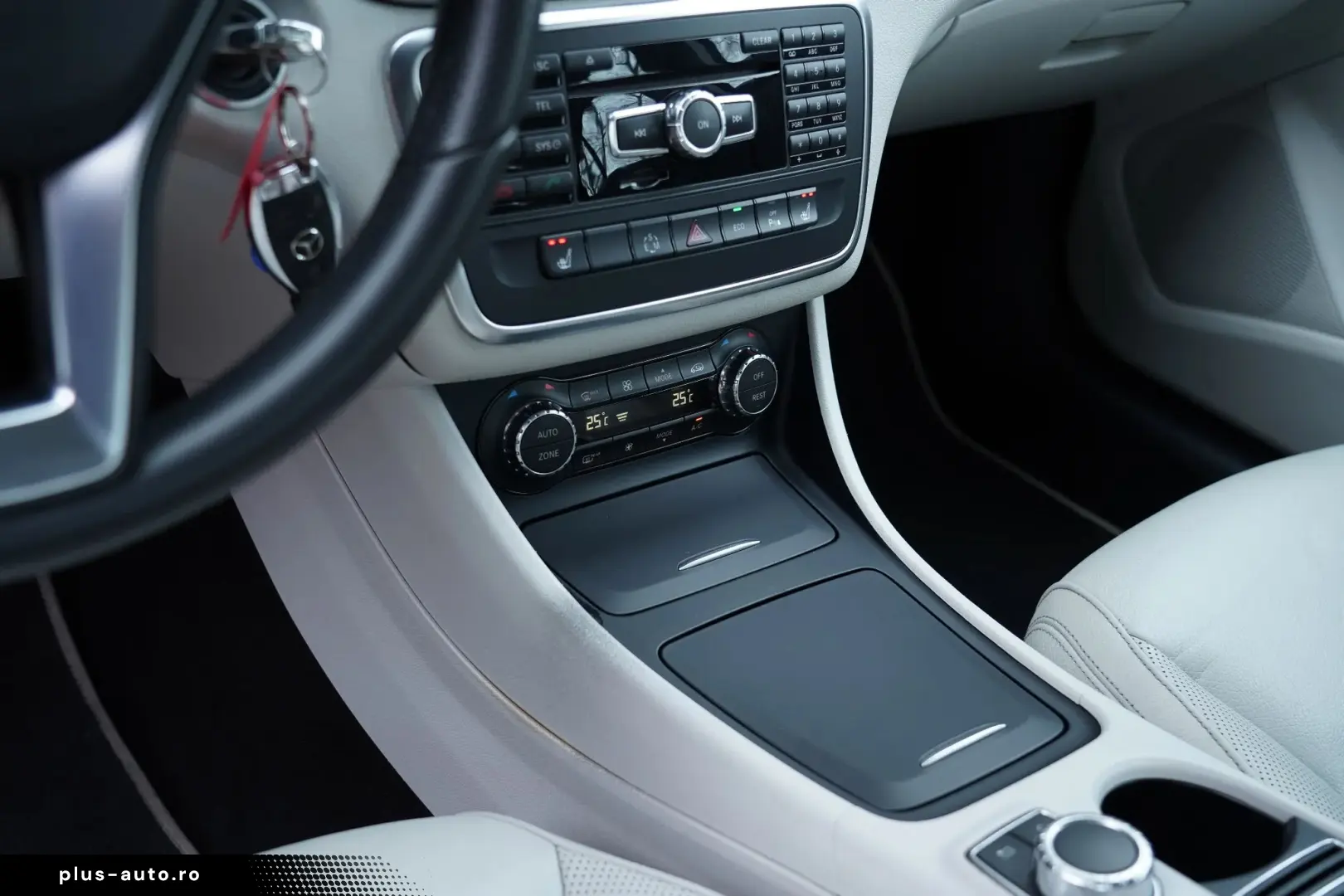 Mercedes-Benz Cla-200 Gen-C117-2013-2018