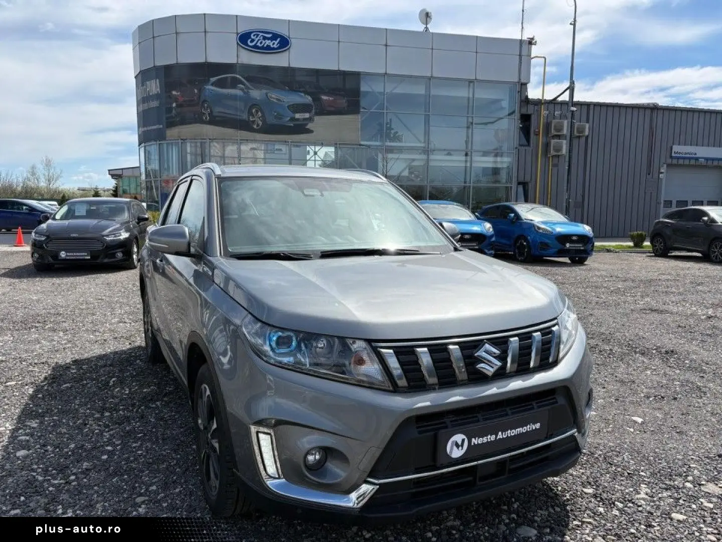 Suzuki Vitara 2019 - via workleto.com