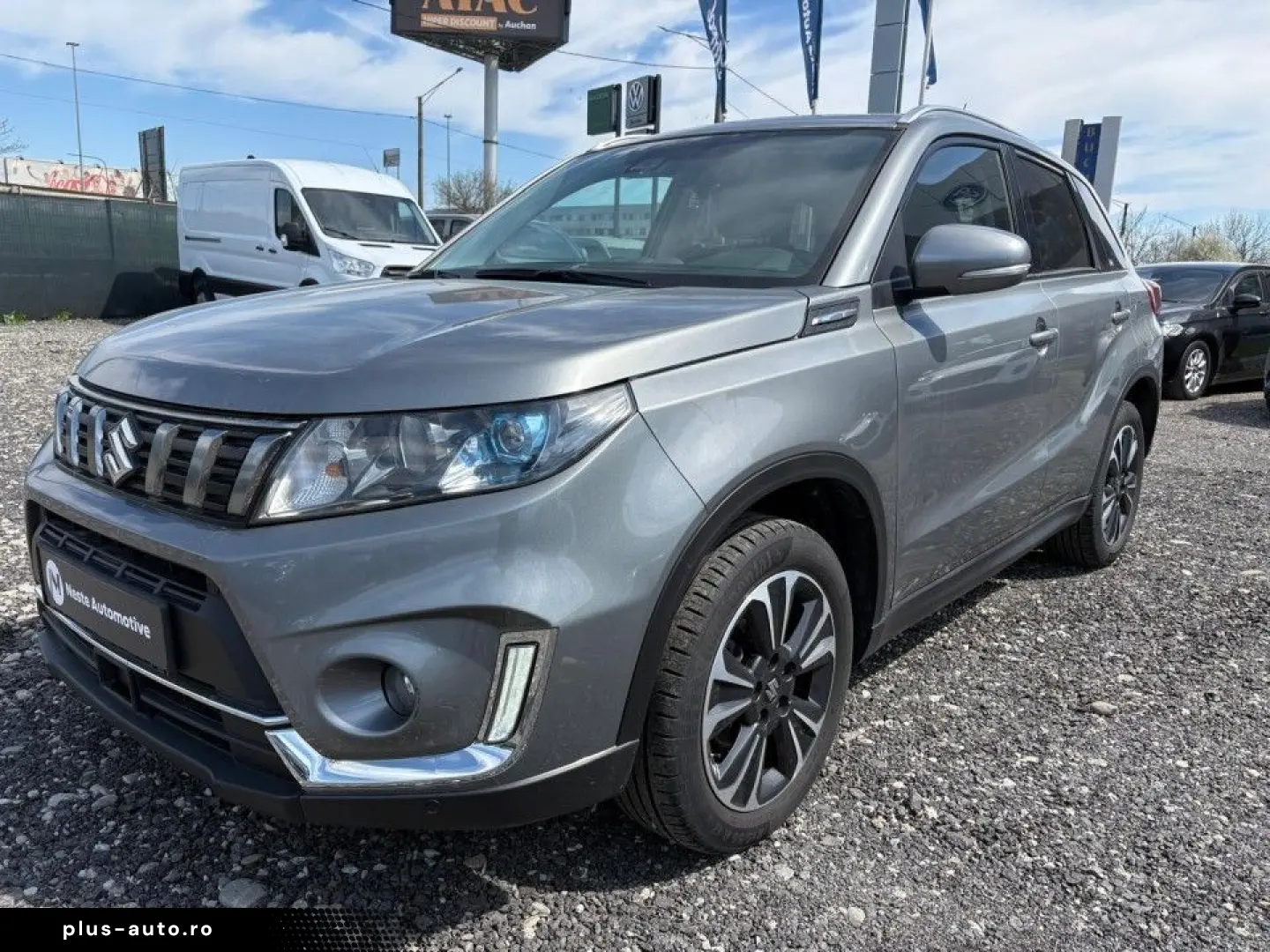 Suzuki Vitara 2019 - via workleto.com