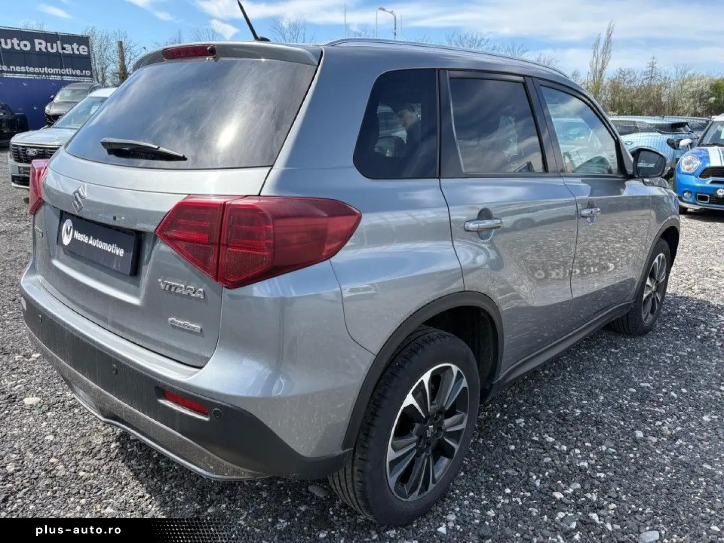 Suzuki Vitara 2019 - via workleto.com