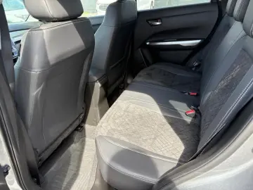 Suzuki Vitara 2019 - via workleto.com