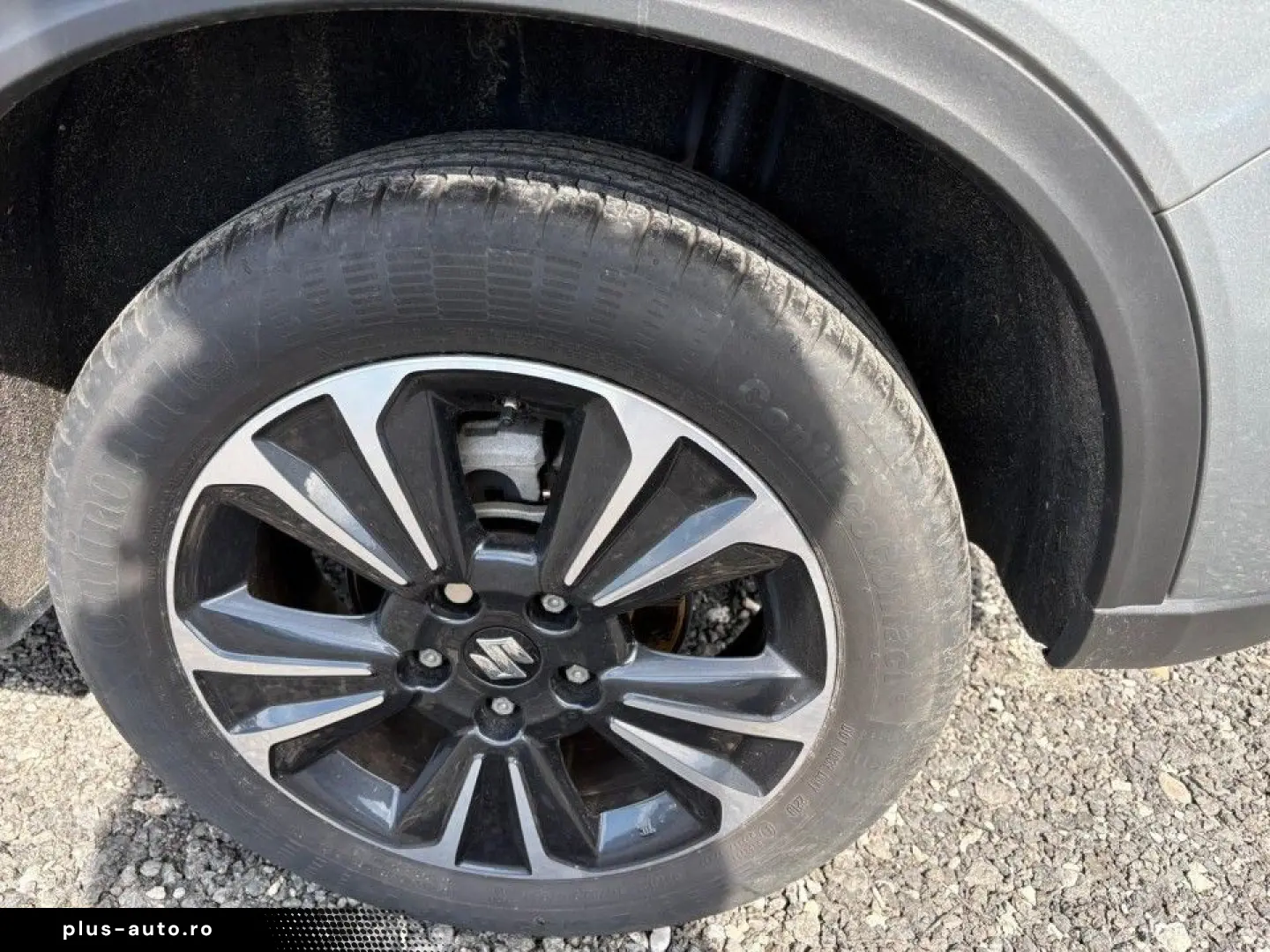 Suzuki Vitara 2019 - via workleto.com