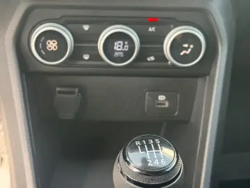 DACIA LOGAN 1.0 TCe 90CP Journey Plus MT6