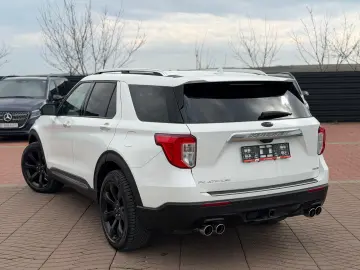 Ford Explorer Platinum 3.0 EcoBoost AWD