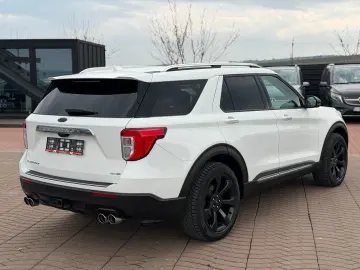Ford Explorer Platinum 3.0 EcoBoost AWD
