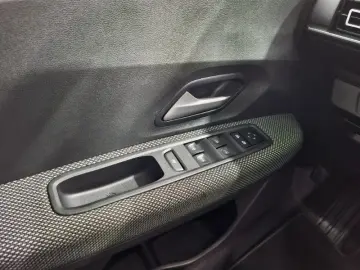 DACIA LOGAN 1.0 TCe 90CP Prestige CVT