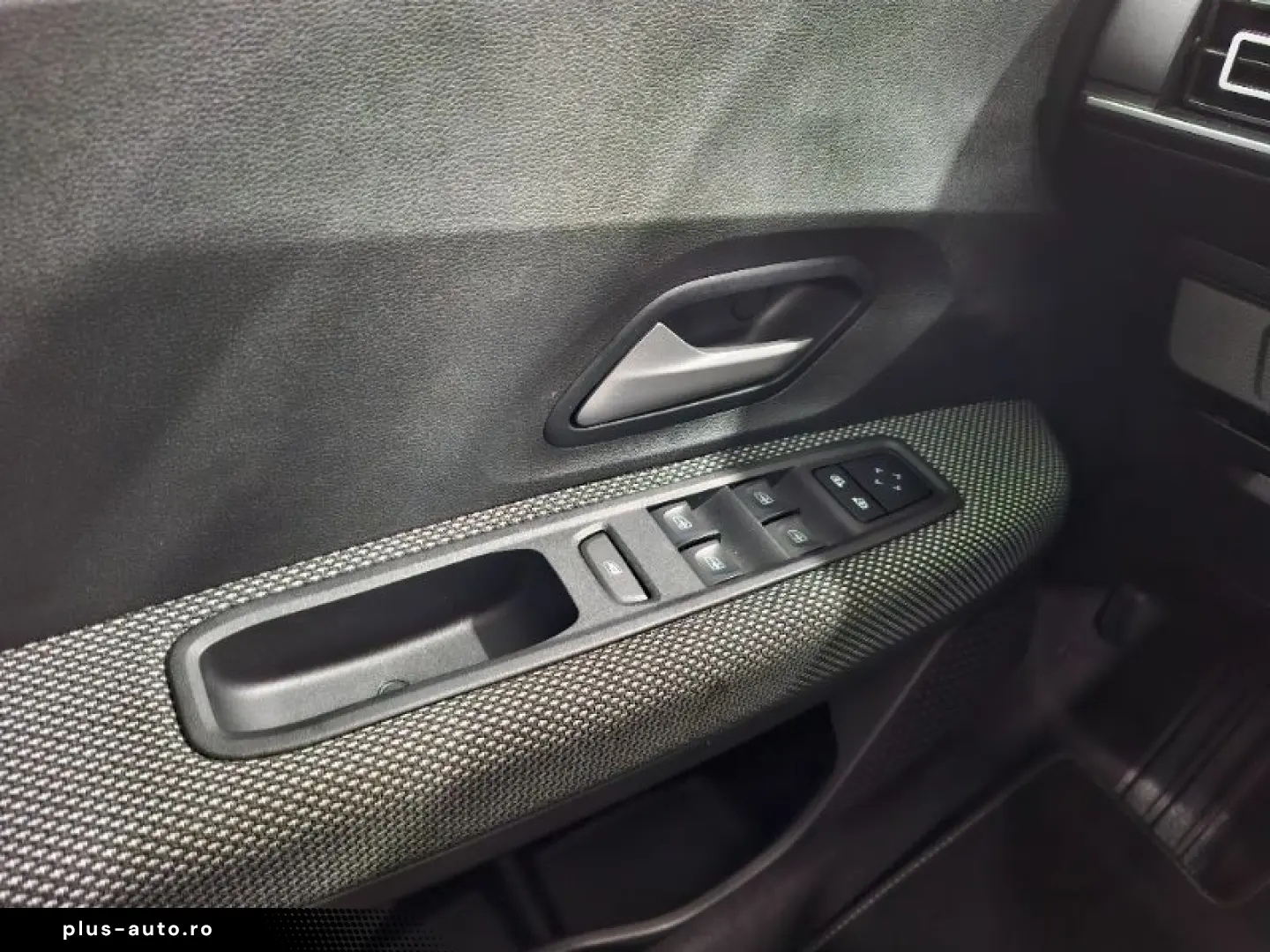 DACIA LOGAN 1.0 TCe 90CP Prestige CVT