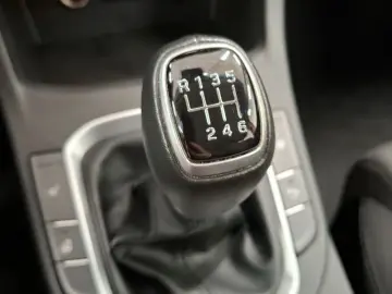 HYUNDAI I30 1.5 110CP Highway