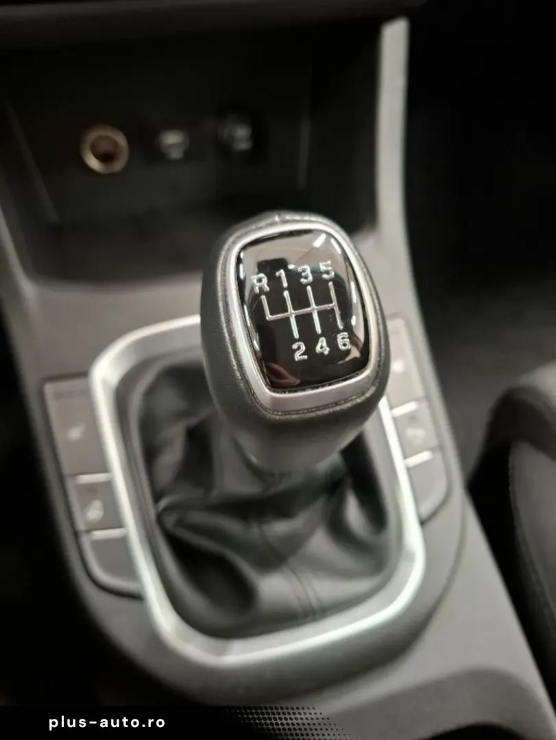 HYUNDAI I30 1.5 110CP Highway