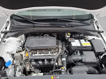 HYUNDAI I30 1.5 110CP Highway