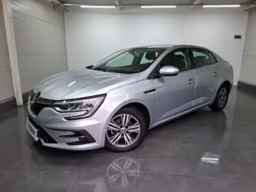 RENAULT MEGANE 1.3 TCe 140CP equilibre