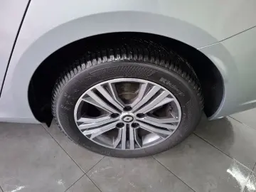 RENAULT MEGANE 1.3 TCe 140CP equilibre