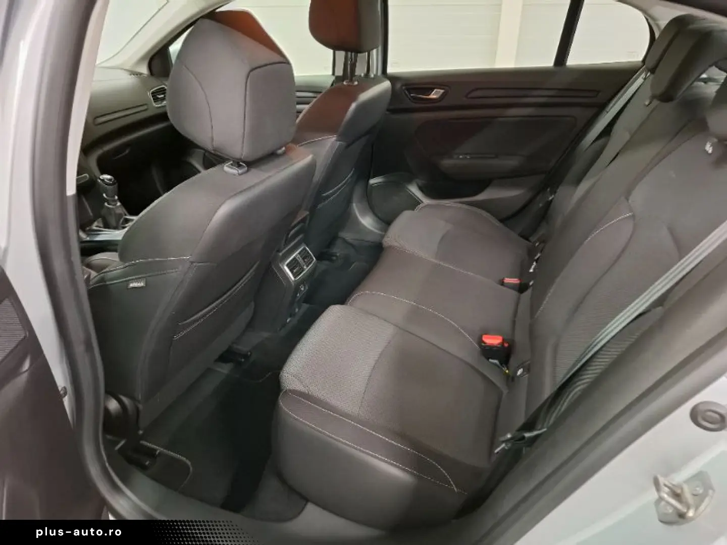 RENAULT MEGANE 1.3 TCe 140CP equilibre