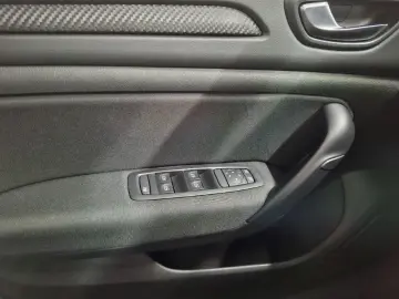 RENAULT MEGANE 1.3 TCe 140CP equilibre