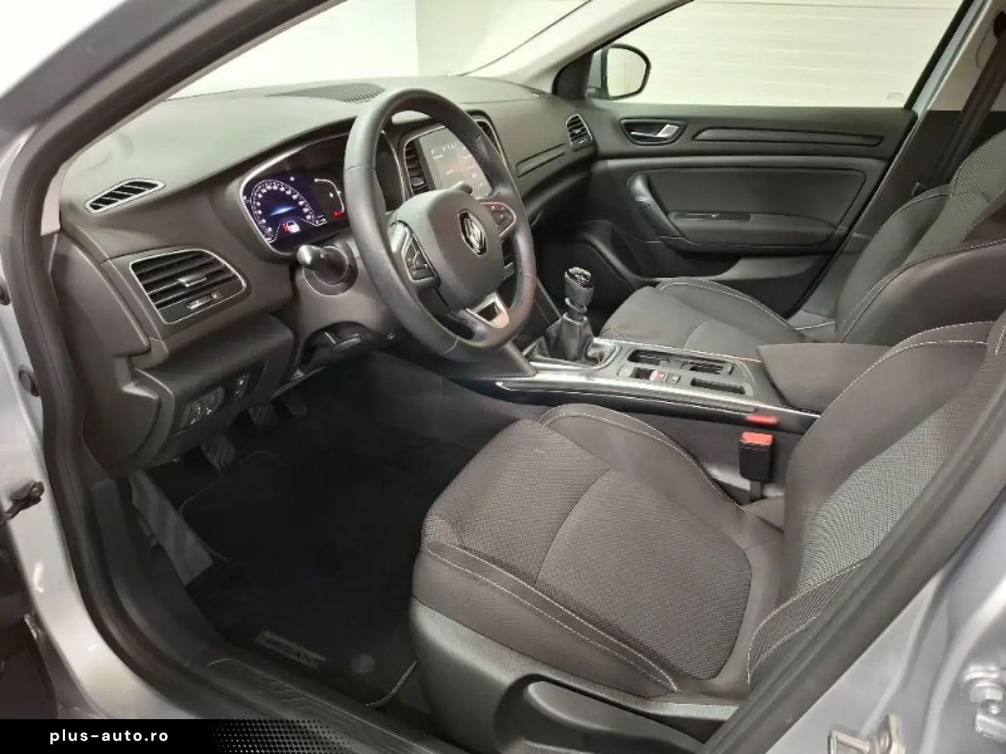 RENAULT MEGANE 1.3 TCe 140CP equilibre