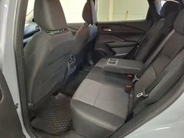 NISSAN QASHQAI 1.3 156CP mild-hybr N-Connecta X-Tronic