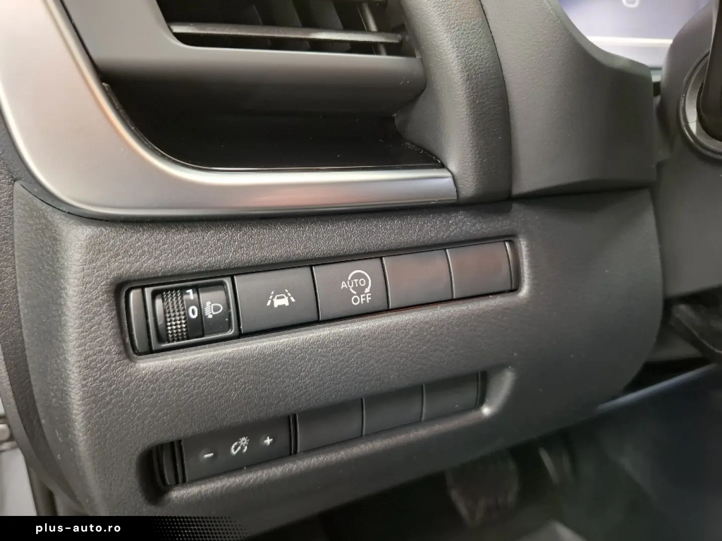 NISSAN QASHQAI 1.3 156CP mild-hybr N-Connecta X-Tronic