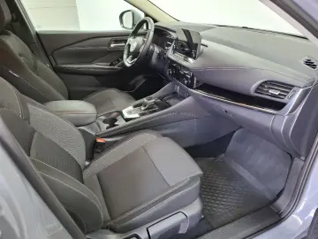 NISSAN QASHQAI 1.3 156CP mild-hybr N-Connecta X-Tronic