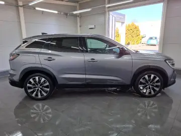 RENAULT AUSTRAL E-Tech HEV 200 iconic esprit Alpine