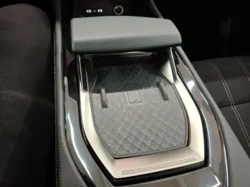 RENAULT AUSTRAL E-Tech HEV 200 iconic esprit Alpine