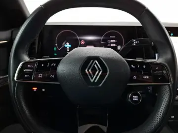 RENAULT AUSTRAL E-Tech HEV 200 iconic esprit Alpine