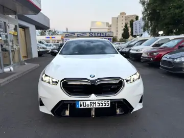 BMW M5 Limousine