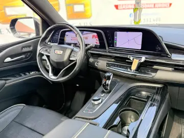 Cadillac Escalade 4WD Sport Fab.-2023 6.2 V8 426 Cp