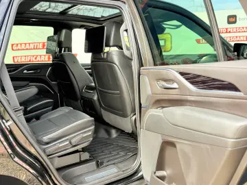 Cadillac Escalade 4WD Sport Fab.-2023 6.2 V8 426 Cp