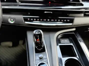 Cadillac Escalade 4WD Sport Fab.-2023 6.2 V8 426 Cp