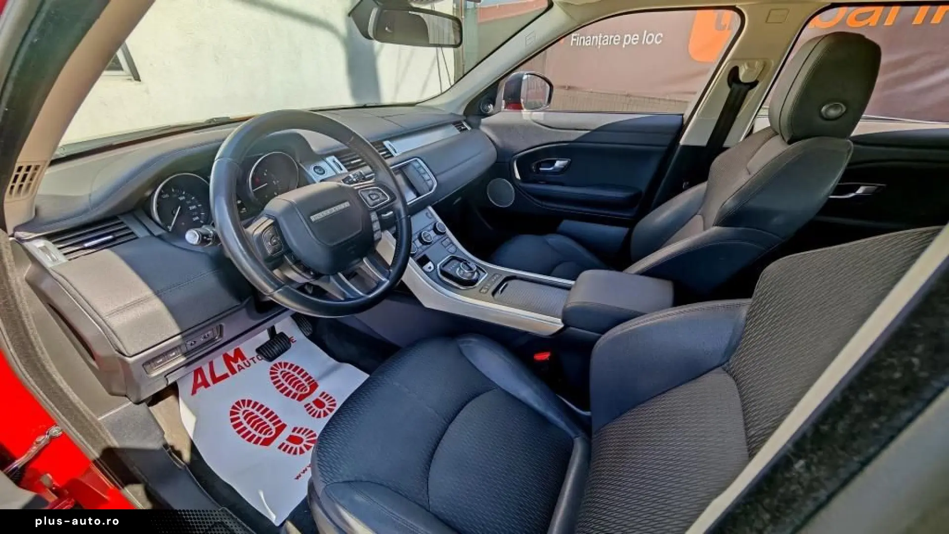 Land-Rover Range-Rover-Evoque