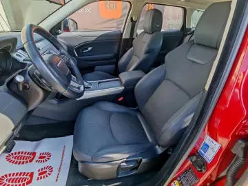 Land-Rover Range-Rover-Evoque