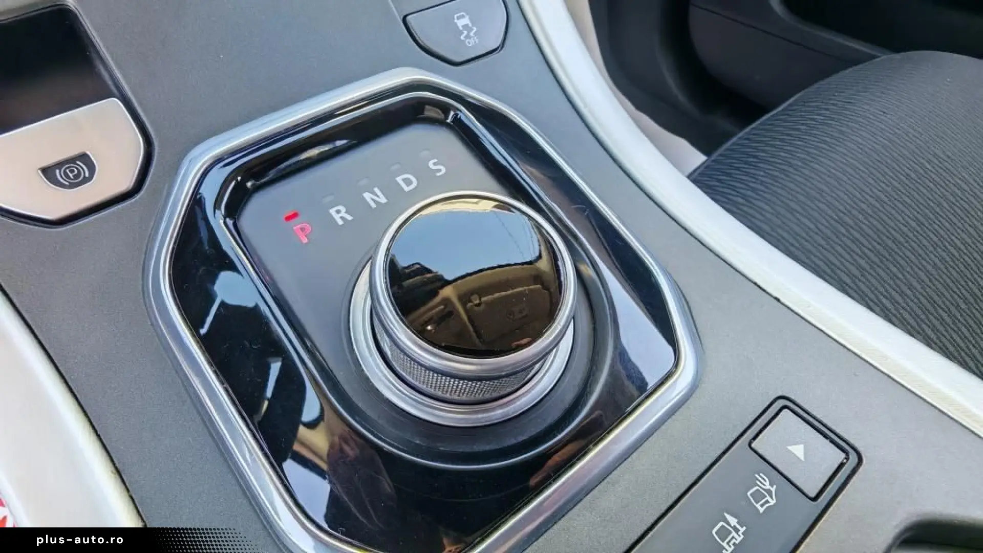 Land-Rover Range-Rover-Evoque