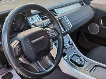 Land-Rover Range-Rover-Evoque