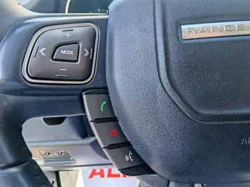 Land-Rover Range-Rover-Evoque