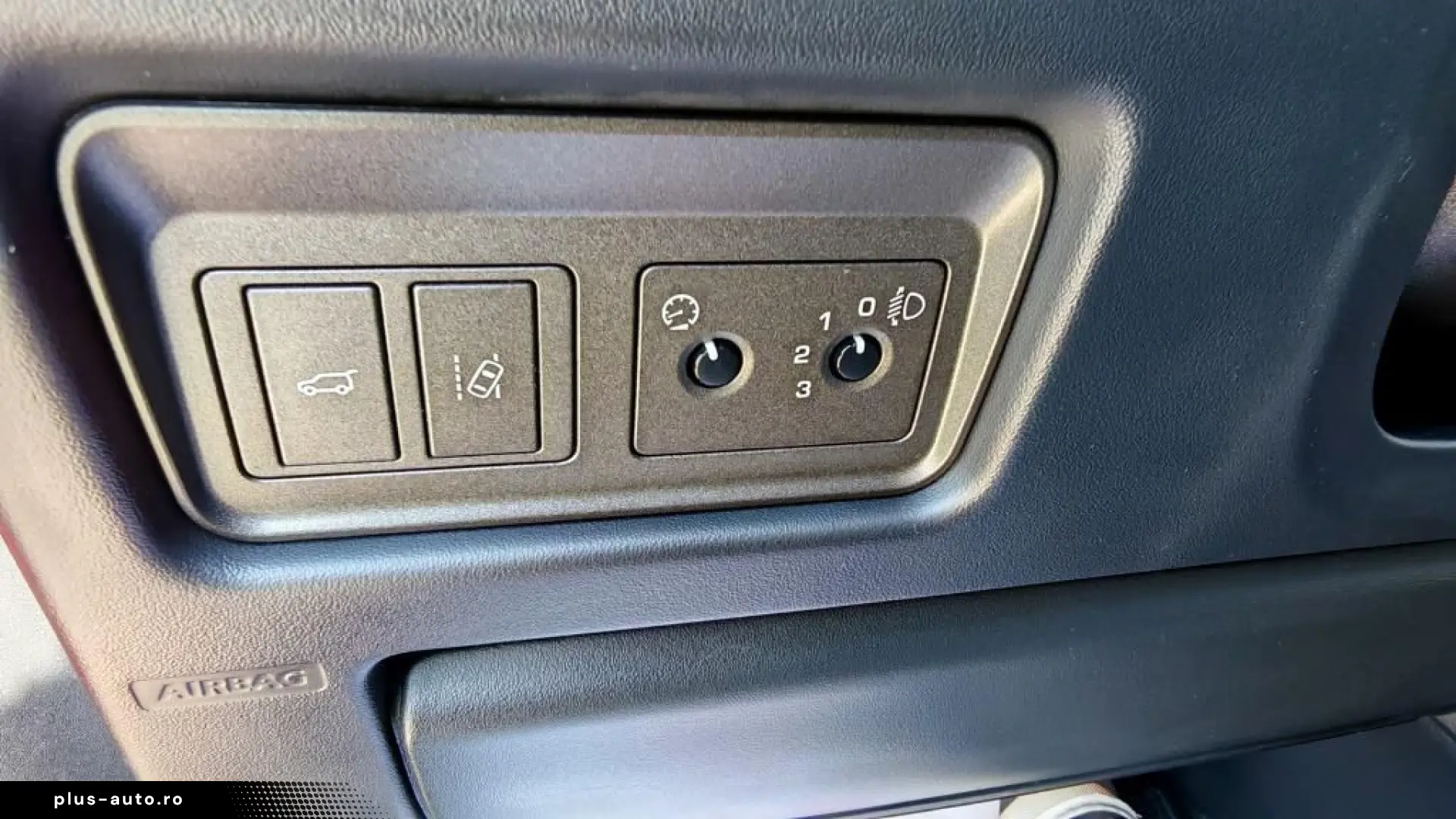 Land-Rover Range-Rover-Evoque