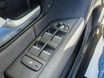 Land-Rover Range-Rover-Evoque