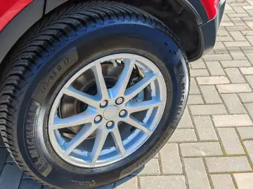 Land-Rover Range-Rover-Evoque