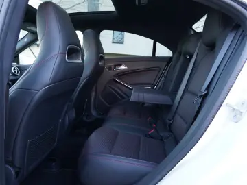 Mercedes-Benz CLA220 4Matic 2017 Euro 6 AMG-Packet FULL