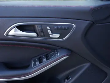 Mercedes-Benz CLA220 4Matic 2017 Euro 6 AMG-Packet FULL