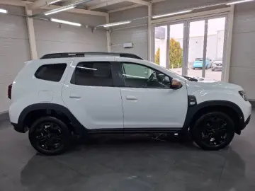 DACIA DUSTER 1.3 TCe 150CP Extreme EDC