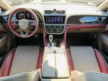 Bentley Bentayga S   Fab.- 11.2024   4.0 Benzina 559 Cp